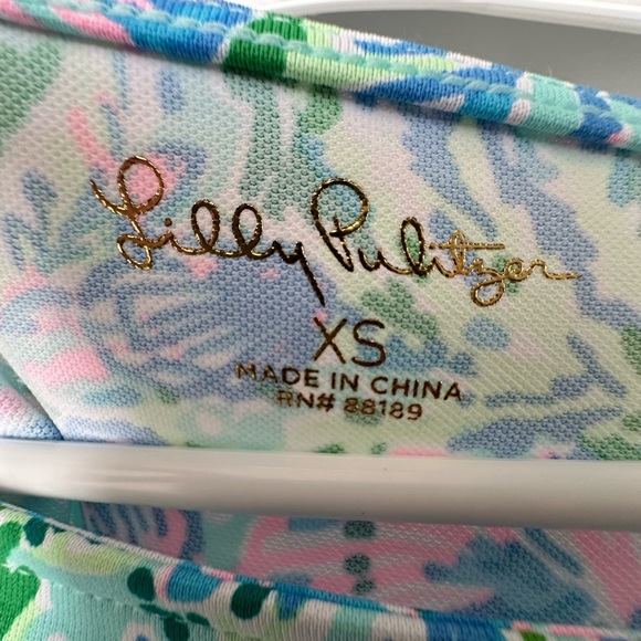 chilly Lilly UPF 50+ anti-microbial. Braedyn dress in Surf Blue Soleil it on me. - Picture 3 of 4